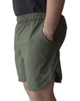 Shorts Running RULER color Verde Olivo