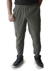 Jogger RULER tela ligera hombre color Verde olivo